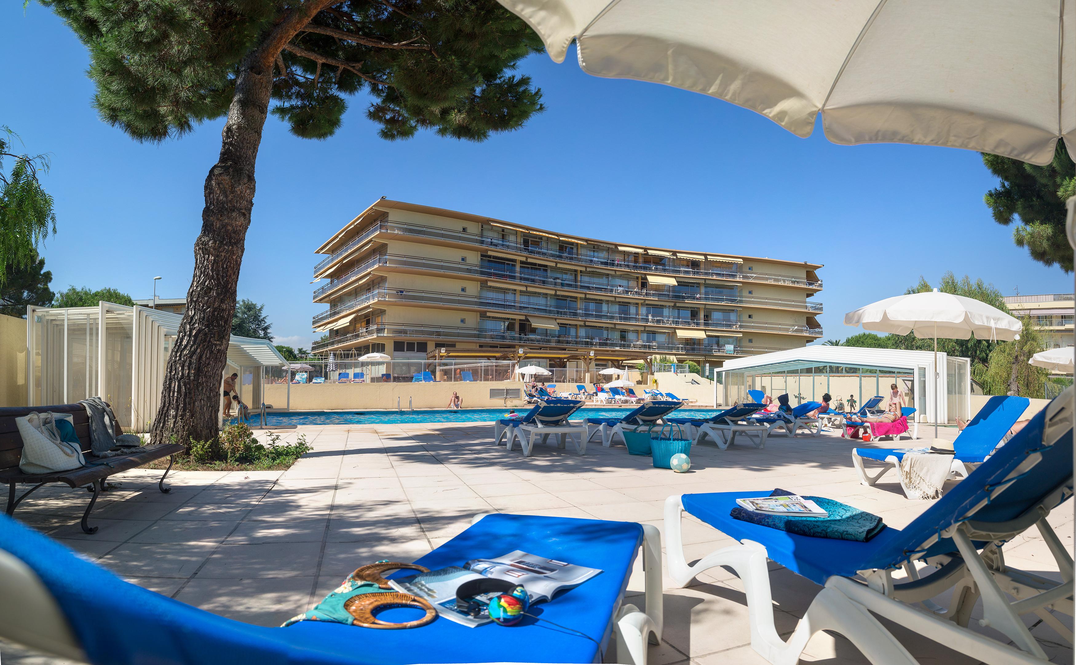 Résidence Pierre&Vacances Heliotel Marine Saint-Laurent-du-Var Extérieur photo