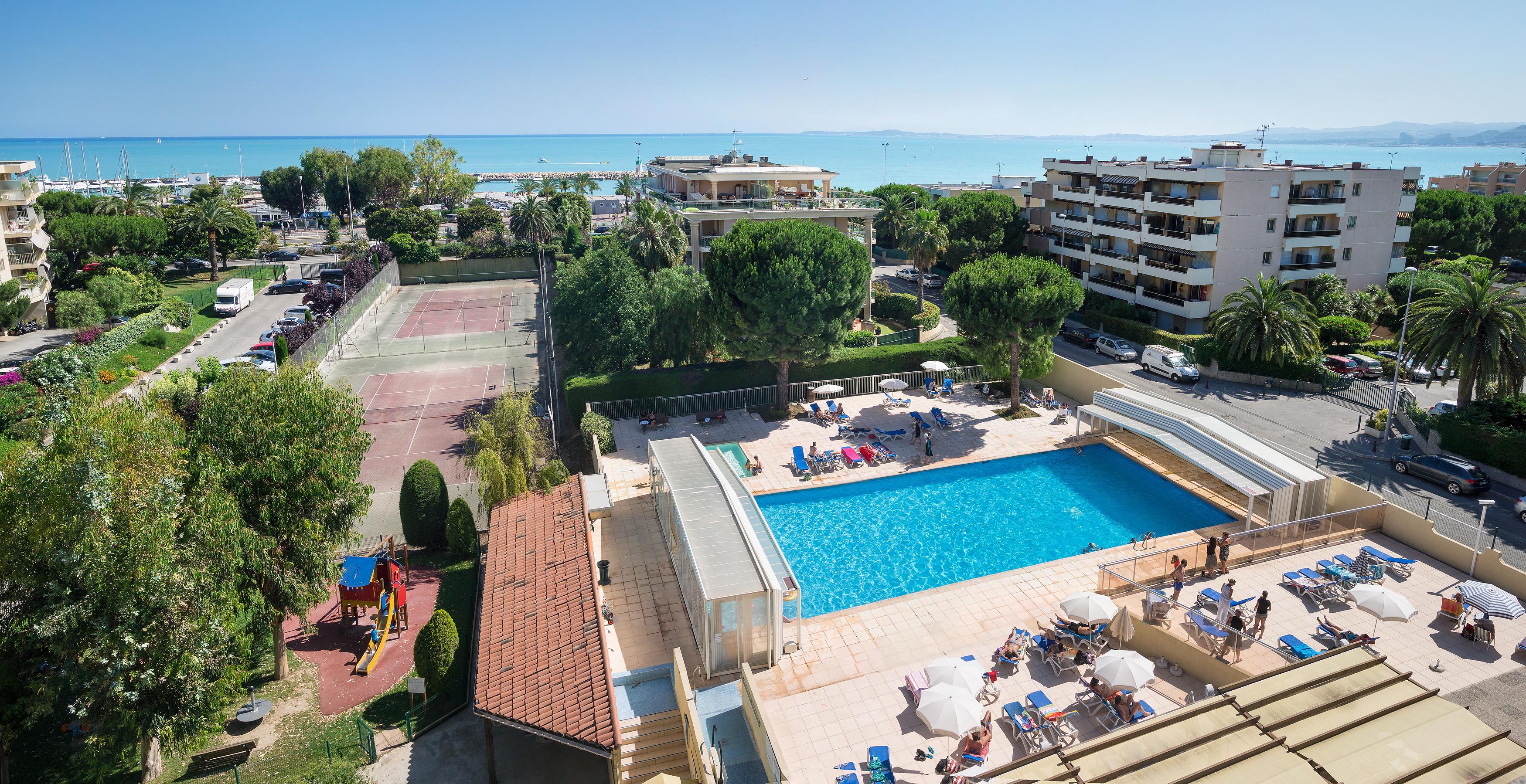 Résidence Pierre&Vacances Heliotel Marine Saint-Laurent-du-Var Extérieur photo